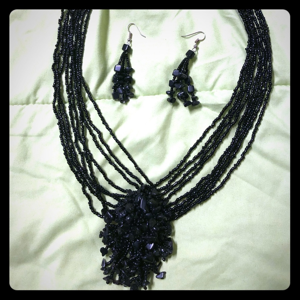 Necklace set